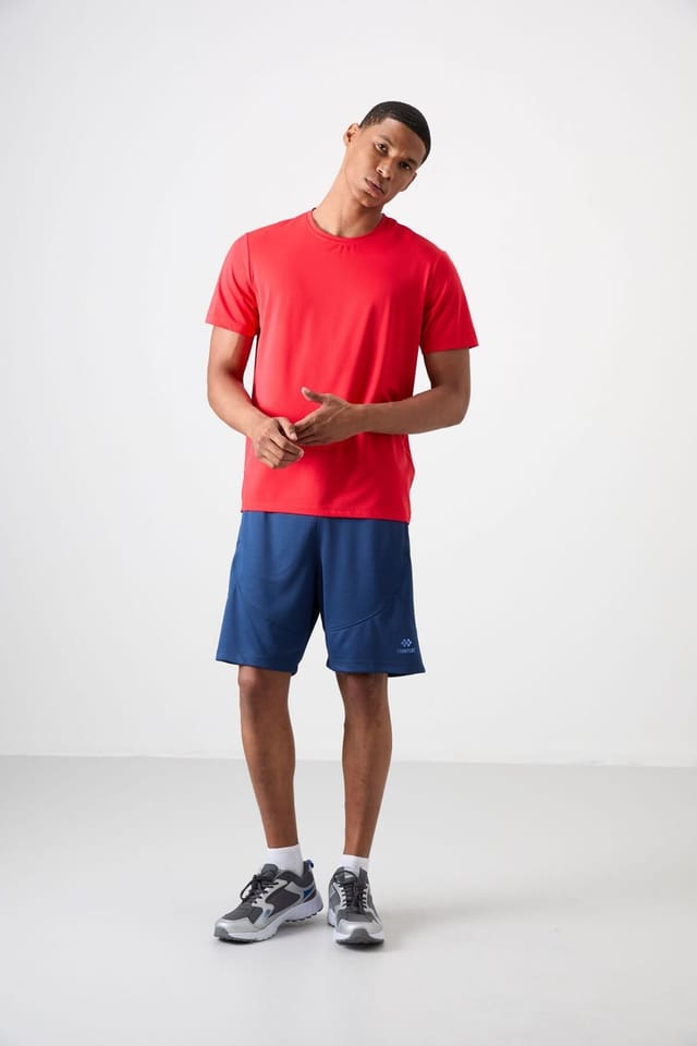 Tommy Life Tommy Life Men's Regular Fit Crew Neck T-Shirt in Red - 2