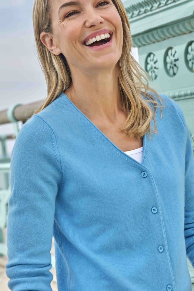 WoolOvers WoolOvers Women's Cashmere & Merino Classic V Neck Cardigan in Turquoise - 2