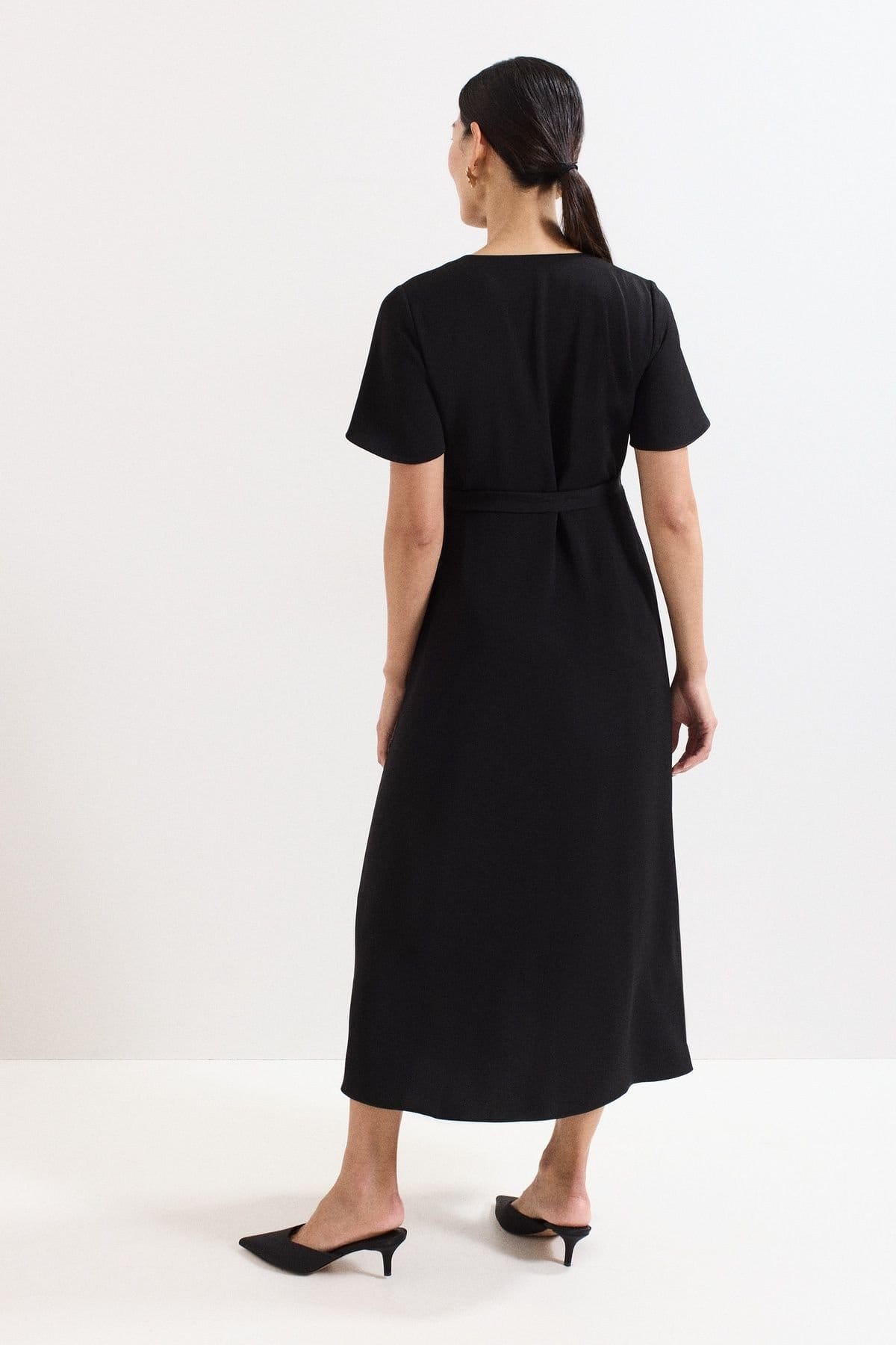 Phase Eight Phase Eight Women's Julissa Wrap Midi Dress in Black - 4