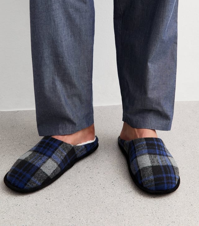 jack & jones Men's Navy Checked Fleece Lined Slippers Jack & Jones New Look - 2