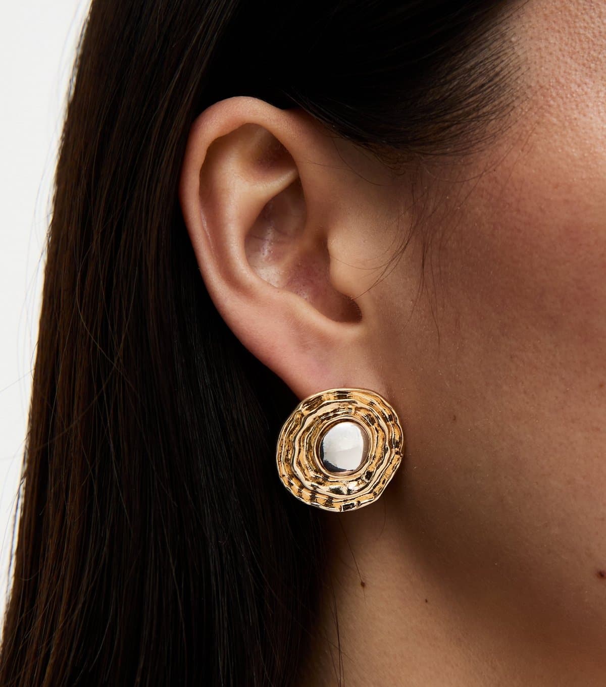 New Look Gold Tone Contrast Centre Oval Studs New Look