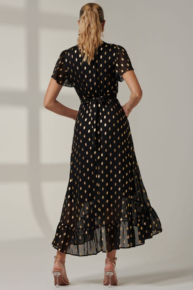 Jolie Moi Jolie Moi Women's Metallic Effect Angel Sleeve Maxi Dress in Black - 2