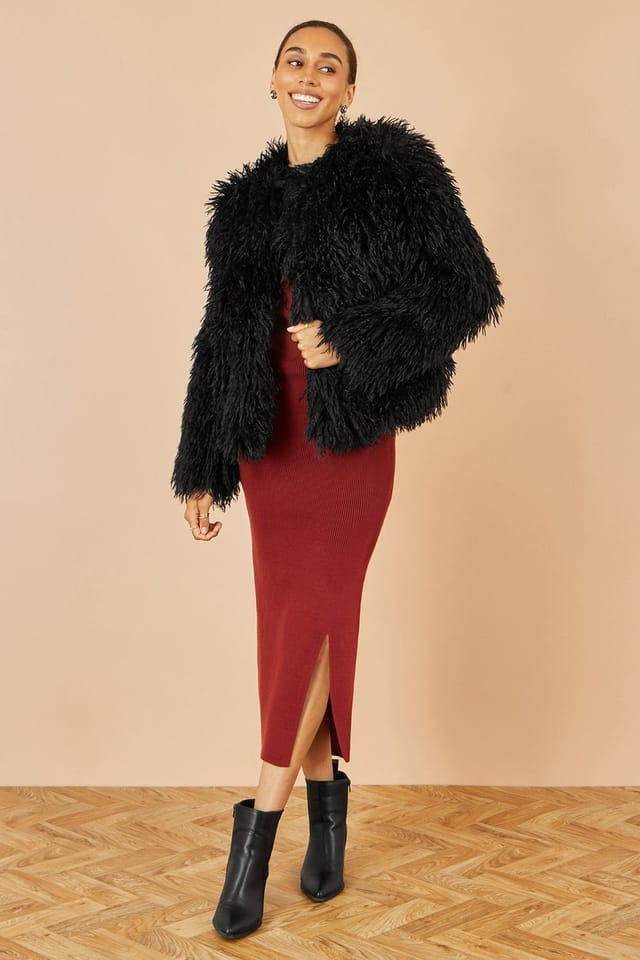 Yumi Yumi Women's Black Fluffy Faux Fur Jacket - 2