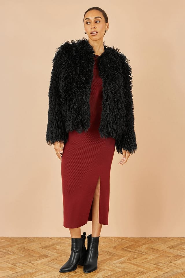 Yumi Yumi Women's Black Fluffy Faux Fur Jacket - 3