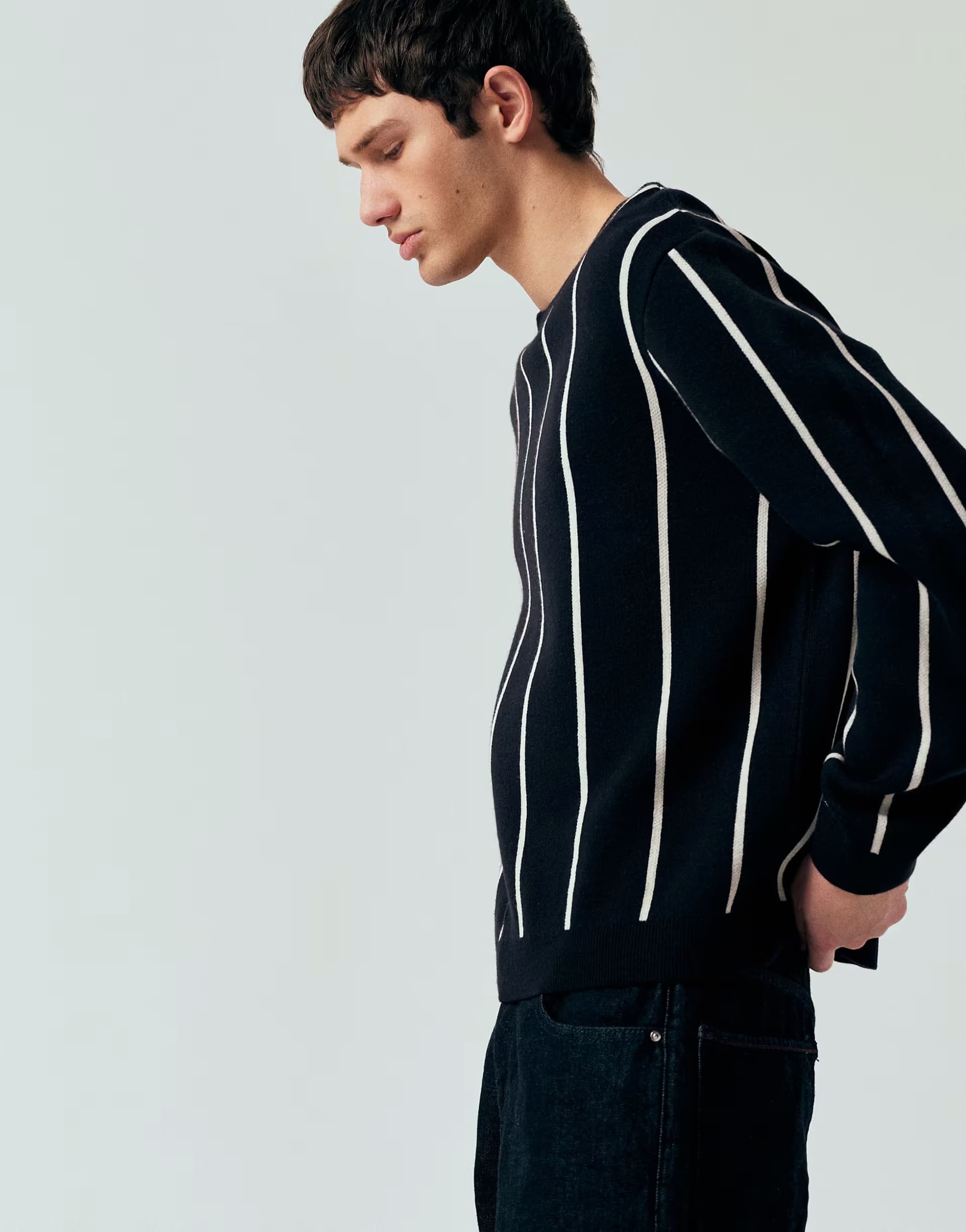ASOS ASOS DEISGN oversized knitted stripe jumper in Navy