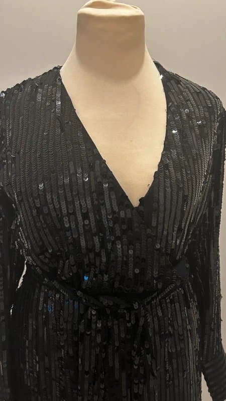 River Island River Island Black Sequin Mini Dress UK 12 – Brand New – Perfect for Parties