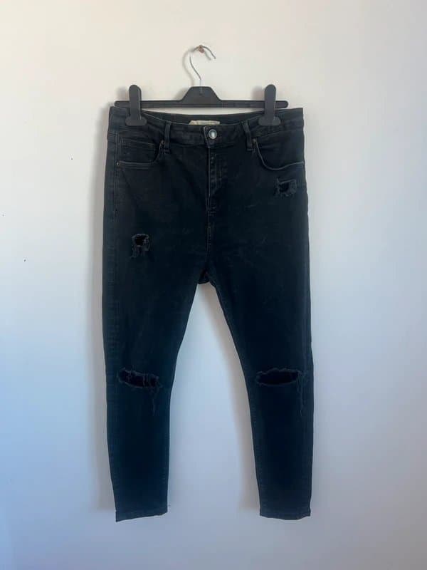 Sosandar Sosander black jeans size 12s summer skinny style similar to M&S and H&M
