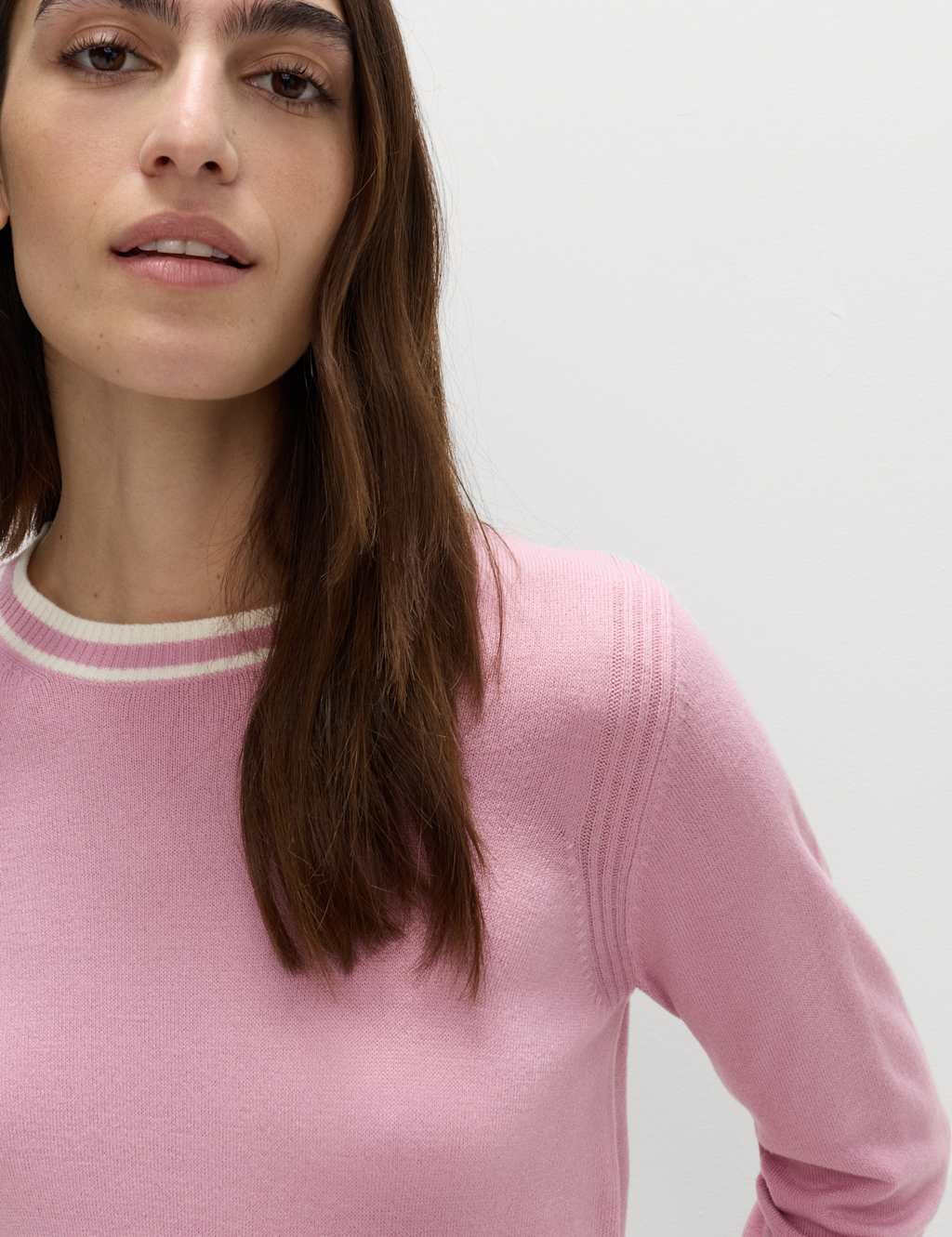 Marks & Spencer M&S Supersoft Tipped Crew Neck Jumper Medium Pink - 4