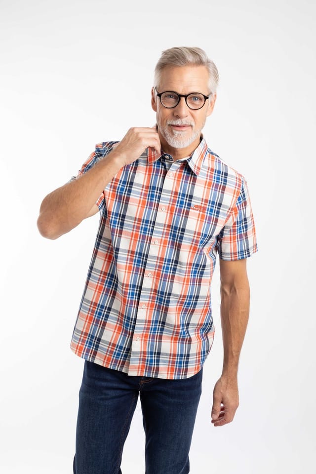 Weird Fish Weird Fish Men's Judd Short Sleeve Check Shirt in Cream - 3