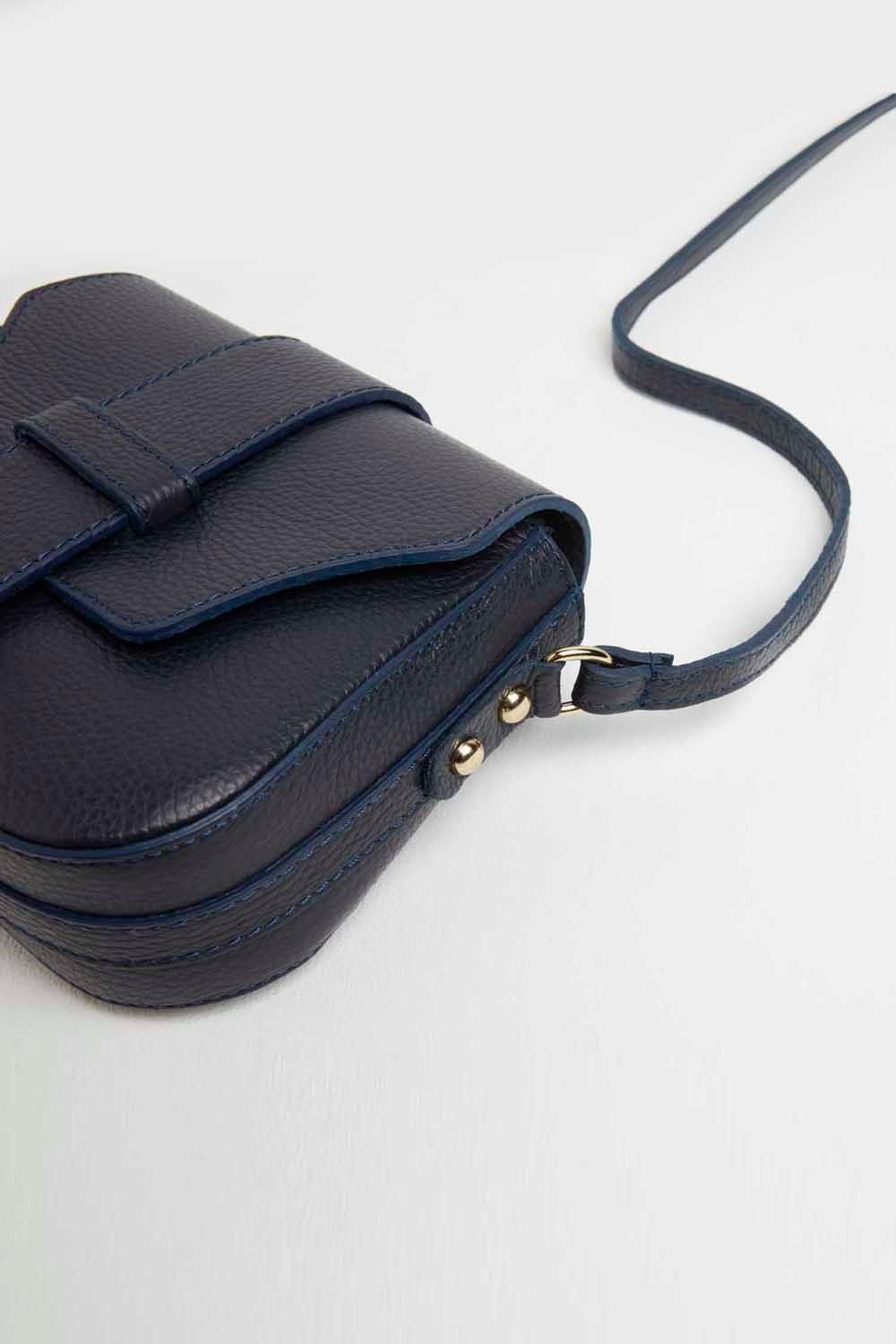 Betsy & Floss Betsy & Floss Women's 'Apulia' Satchel Crossbody Bag in Navy - 2