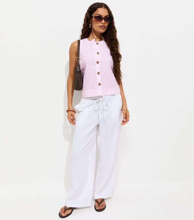 New Look Women's Petite Pink Seersucker Stripe Button Front Waistcoat New Look - 3