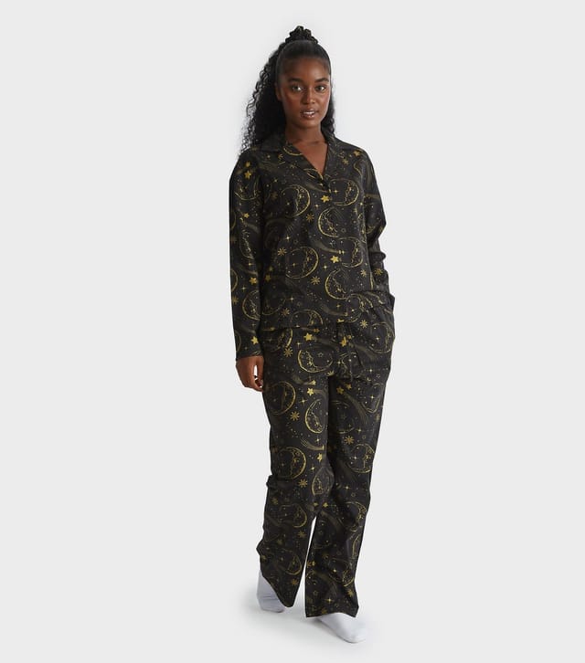 Skinnydip Women's Black Foiled Celestial Print Shirt and Trousers Pyjama Set Skinnydip New Look - 2
