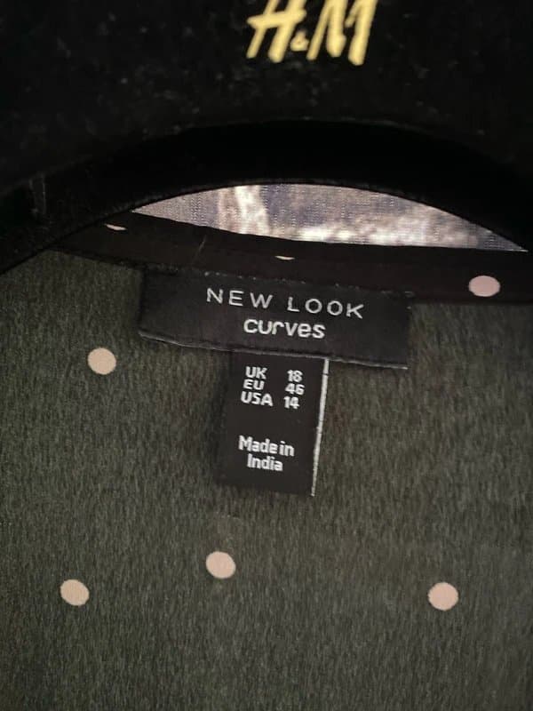 New Look Size 18 New Look Curves black & white spotted midi dress