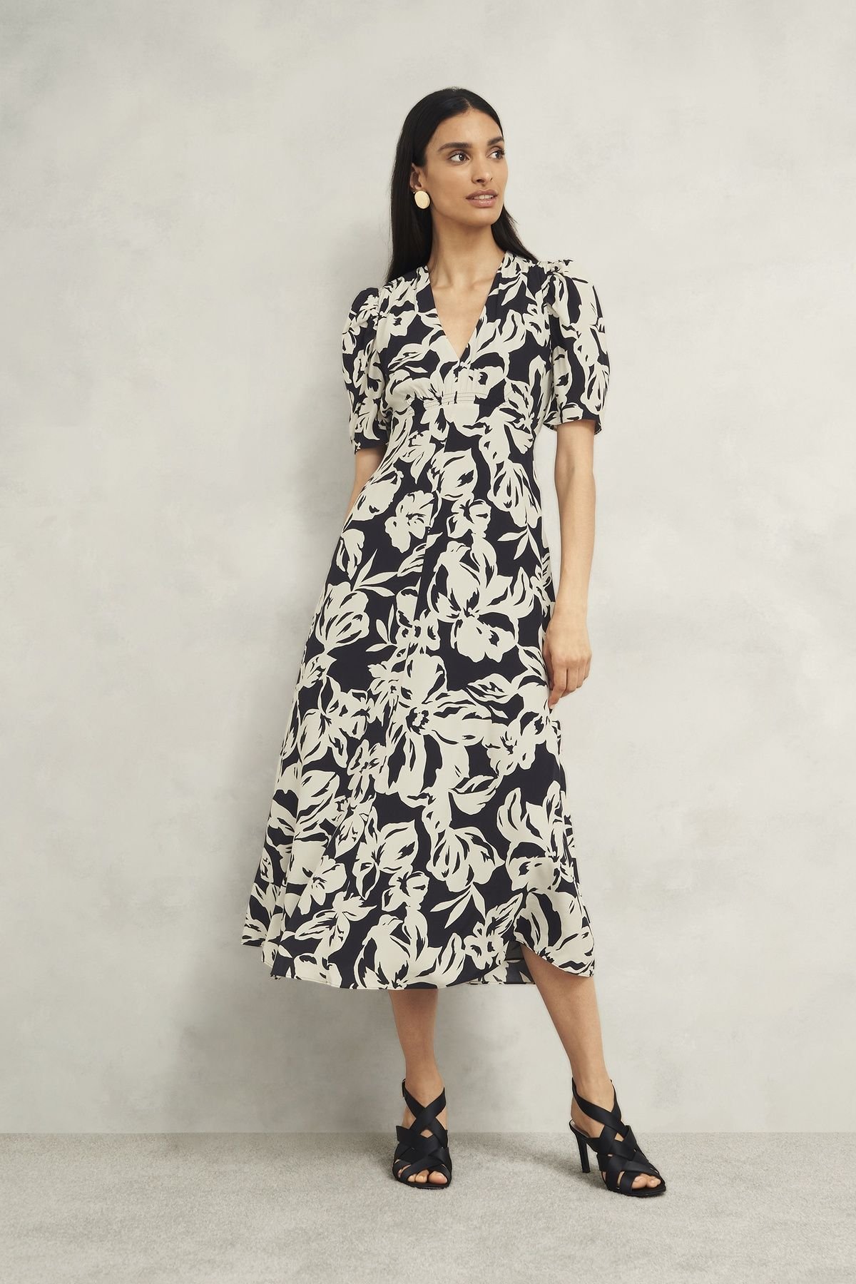 Hobbs London Hobbs London Women's Chiltern Puff Sleeve Midi Dress in Black - 3