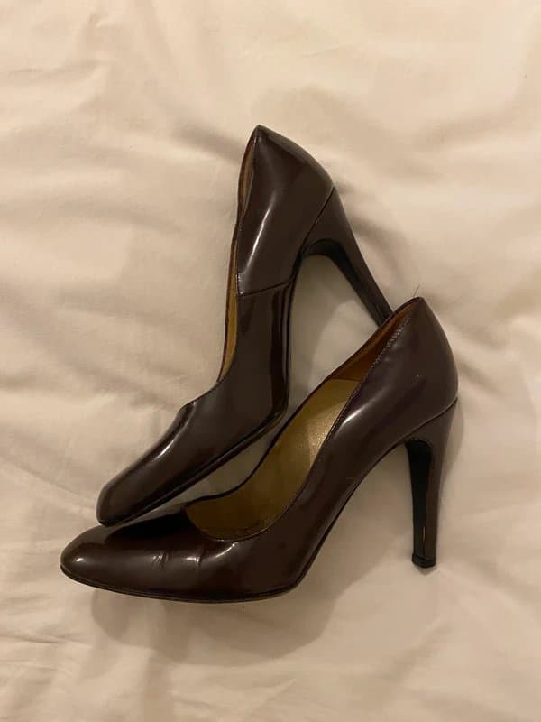 Russell & Bromley Russell & Bromley patent leather shoes