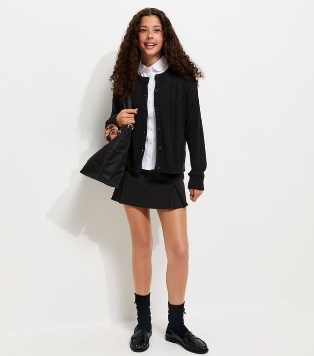 New Look Girls' Black Cable Knit Crew Neck School Cardigan New Look - 3