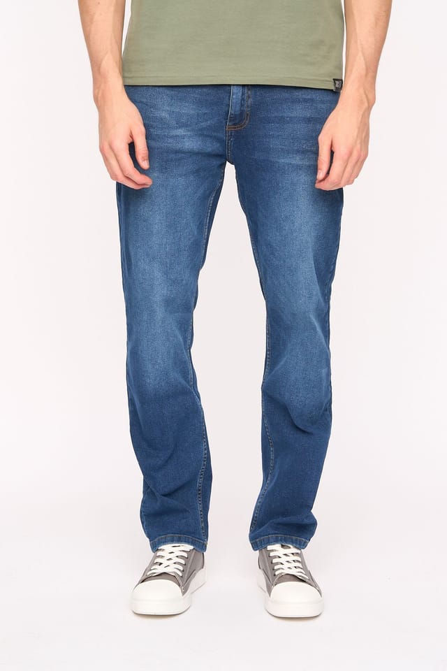 Duck&Cover Duck&Cover Men's Crestline Classic Straight Leg Comfort Stretch Jeans in Mid Blue - 3