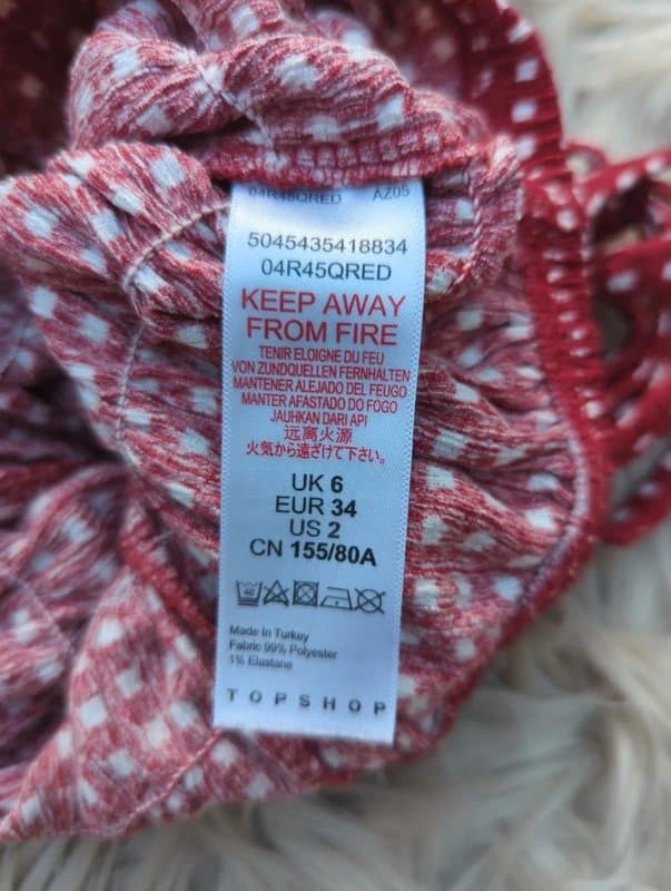 Topshop Topshop size 6 red ruched, elasticated strappy crop top