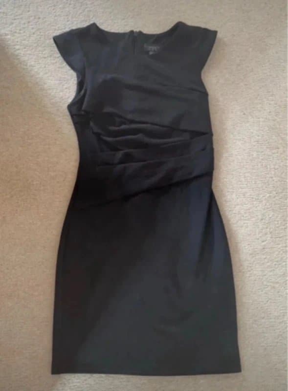 Topshop Topshop ruched short skeeved little black mini dress size 8
