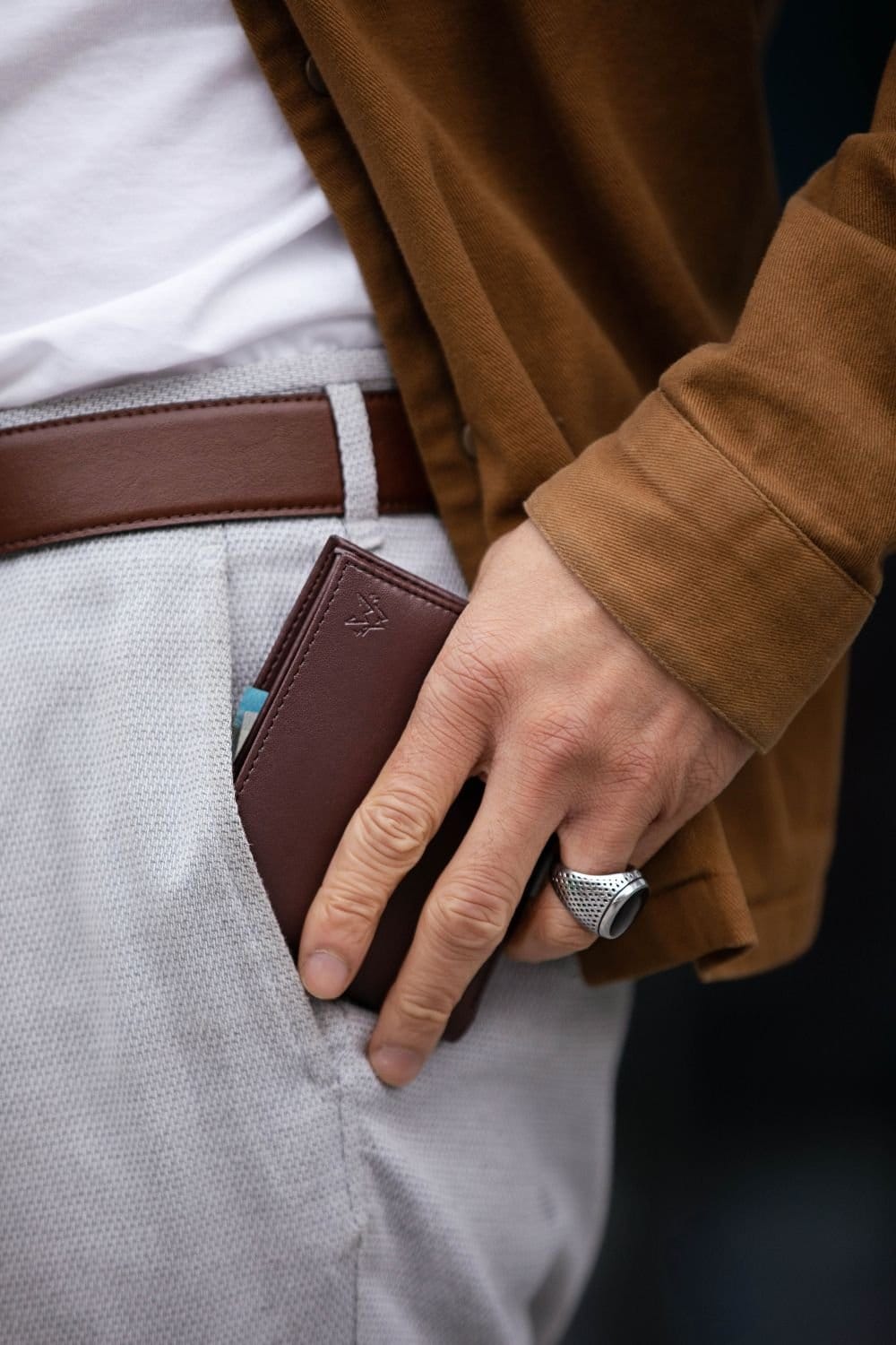Watson & Wolfe Watson & Wolfe Men's Bifold Wallet in Brown - 4
