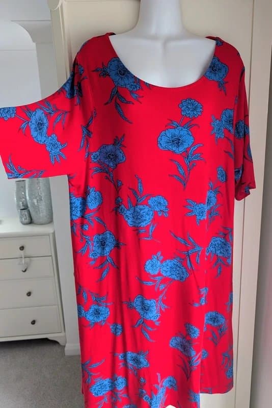 Bonmarché Bonmarché red and blue flower Midi Dress – Size 20