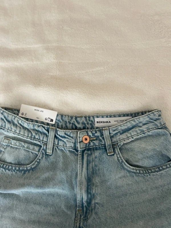 Bershka New Bershka Wide Leg Jeans in Blue Wash with Tags