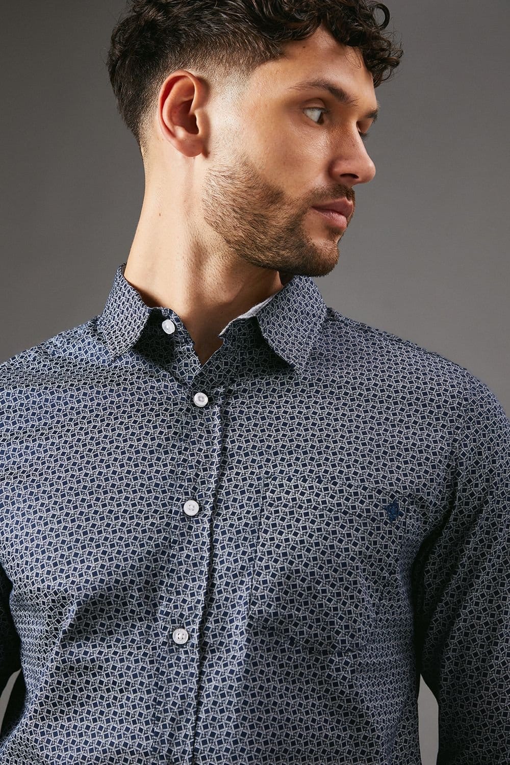 Maine Maine Men's Navy Abstract Shape Print Long Sleeve Shirt - 4