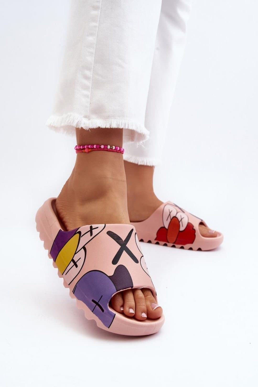 Love Lace Love Lace Pink Cartoon Print Flip Flops with Contoured Insole