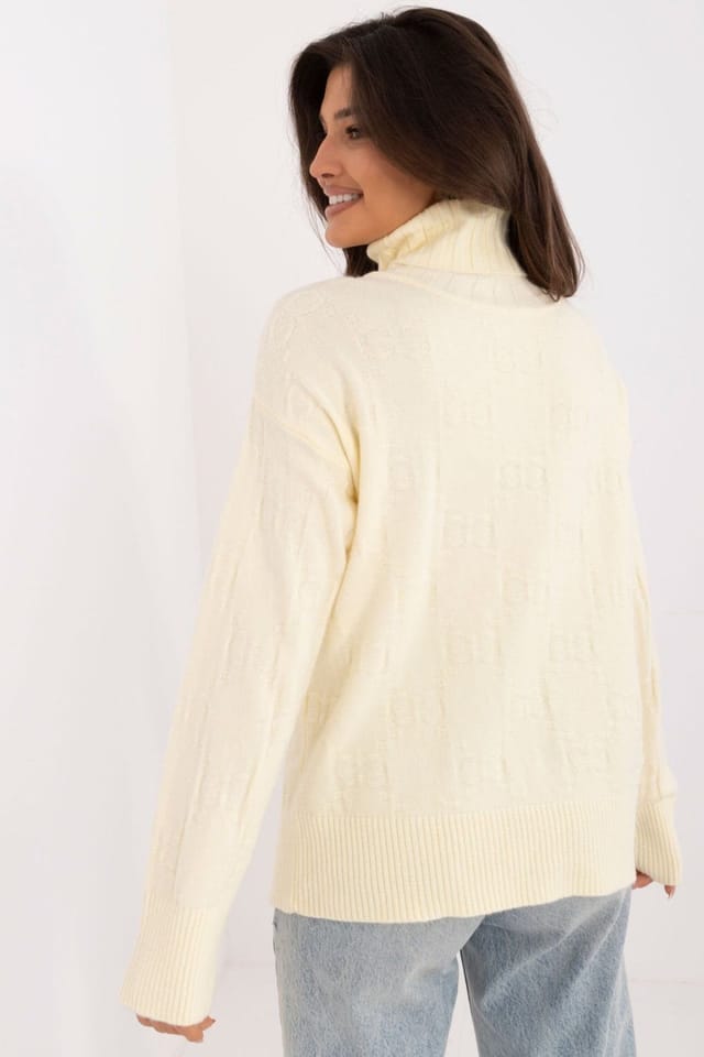Love Lace Love Lace Women's Textured Acrylic Blend Turtleneck Sweater in Cream - 3