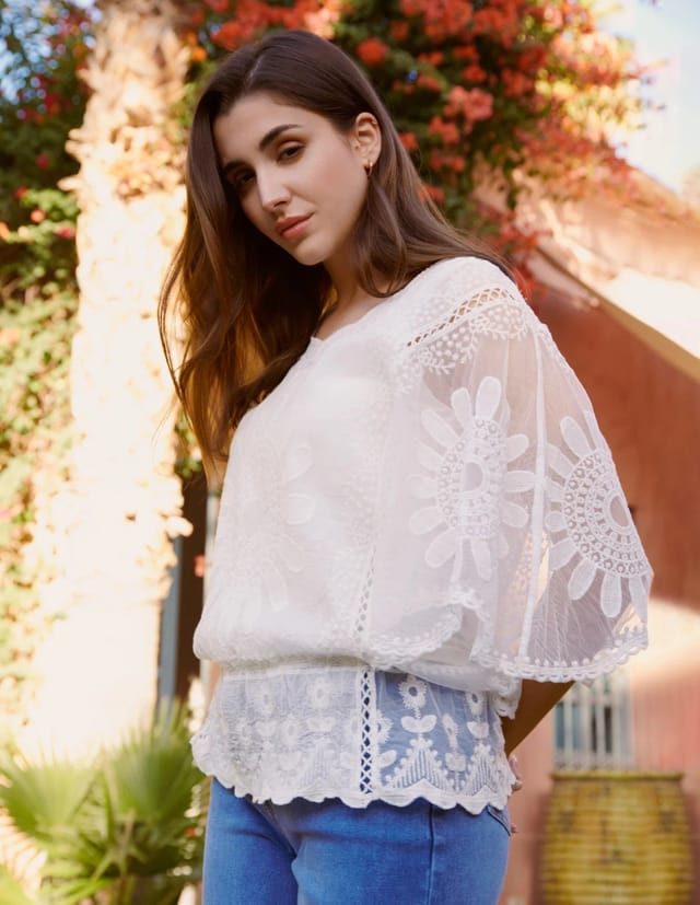 Blue Vanilla Sun Flower Lace Sleeve Blouse - 2