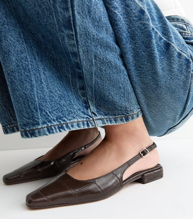 New Look Women's Dark Brown Croc Embossed Pointed Slingback Pumps Vegan New Look - 2