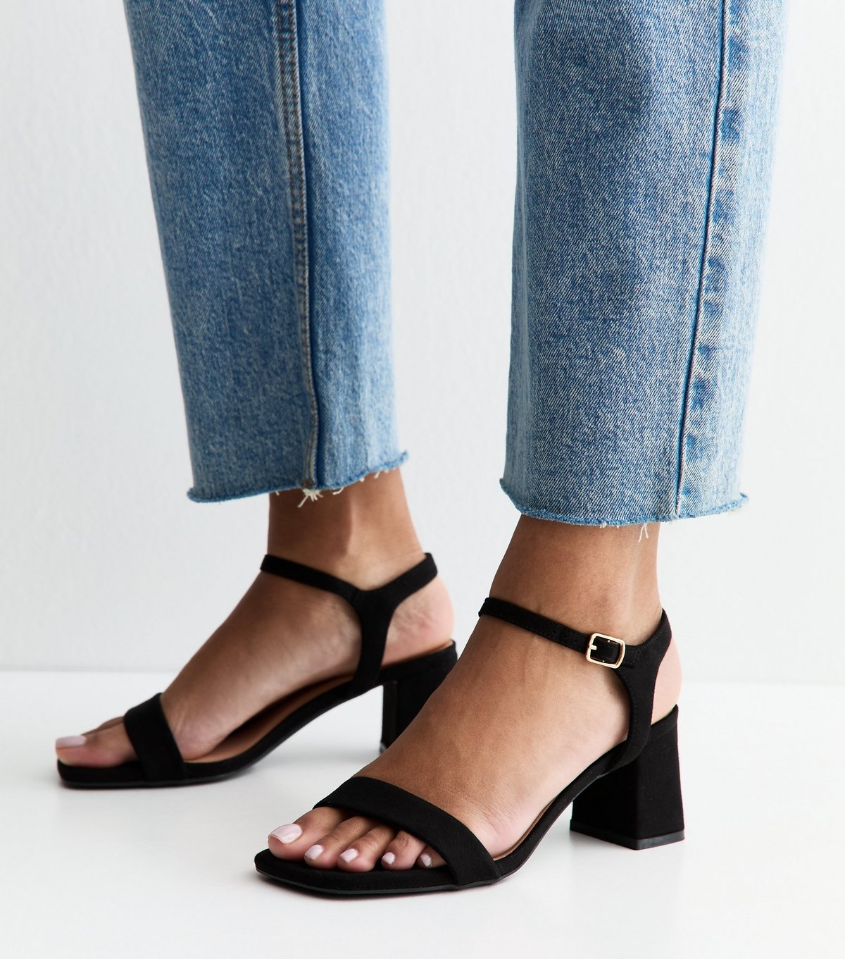 New Look Women's Black Faux Suede Square Toe Block Heel Sandals Vegan New Look - 2