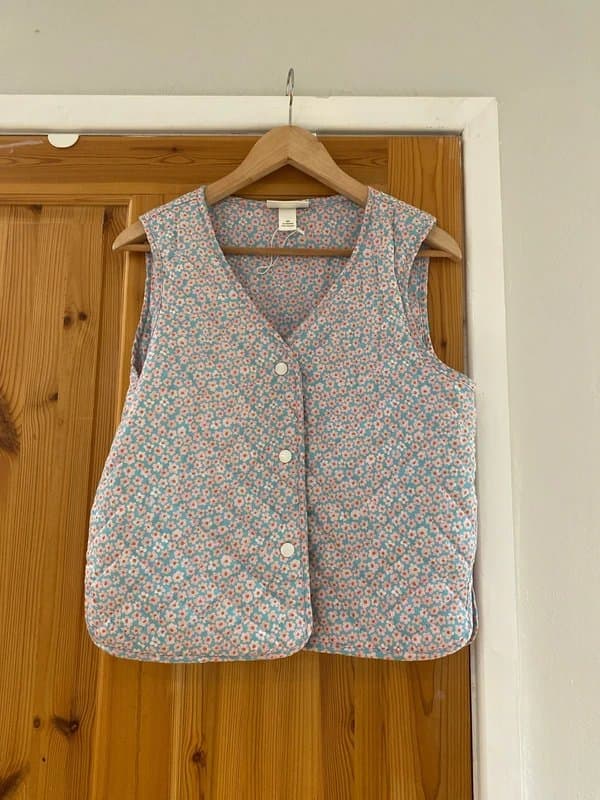 Monki Super cute quilted Gillet
