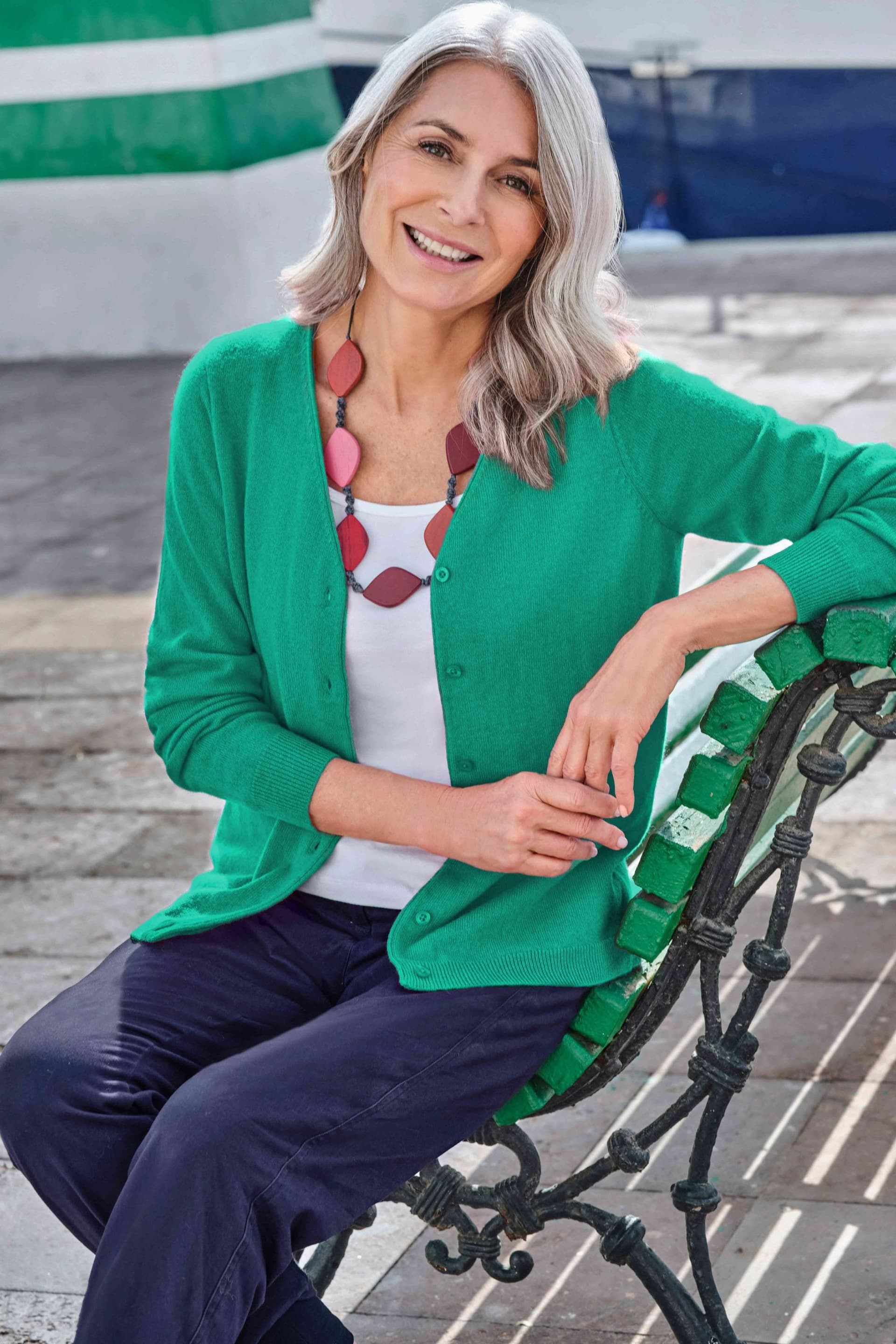WoolOvers WoolOvers Women's Cashmere & Merino Classic V Neck Cardigan in Emerald