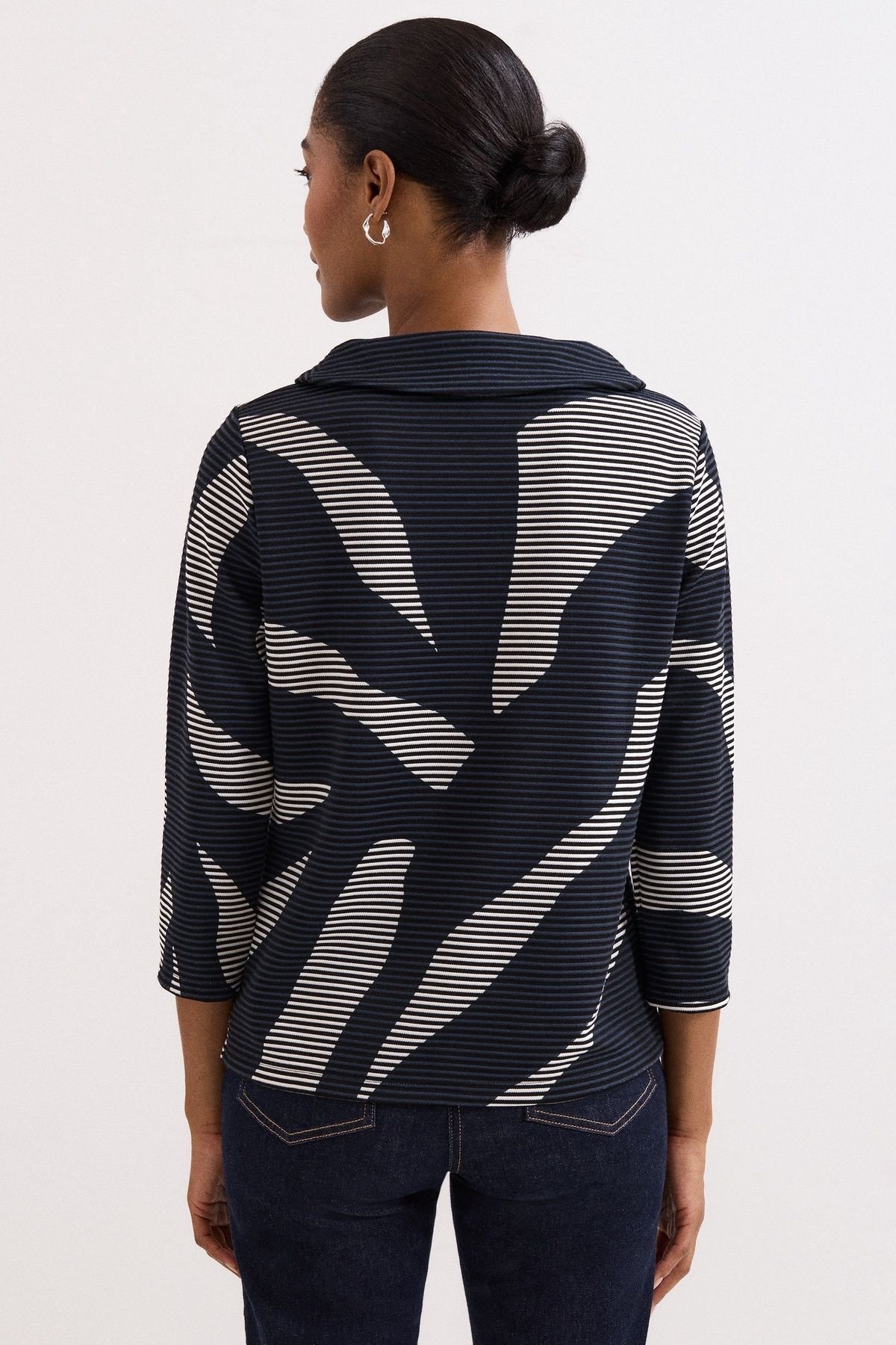 Phase Eight Phase Eight Women's Rena Printed Top in Navy - 4