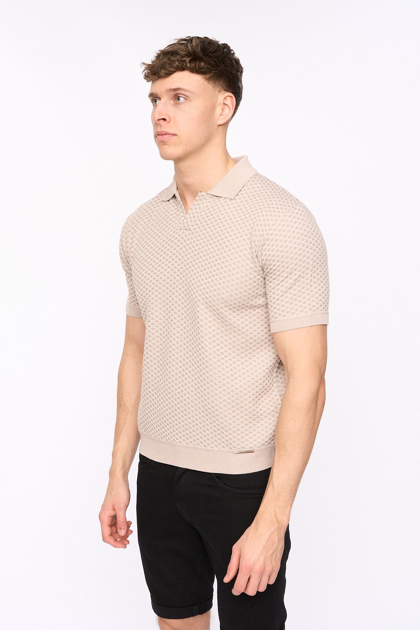 Duck and Cover Duck and Cover Men's Morwin Textured Knit Polo with Buttonless Neck in Stone - 2