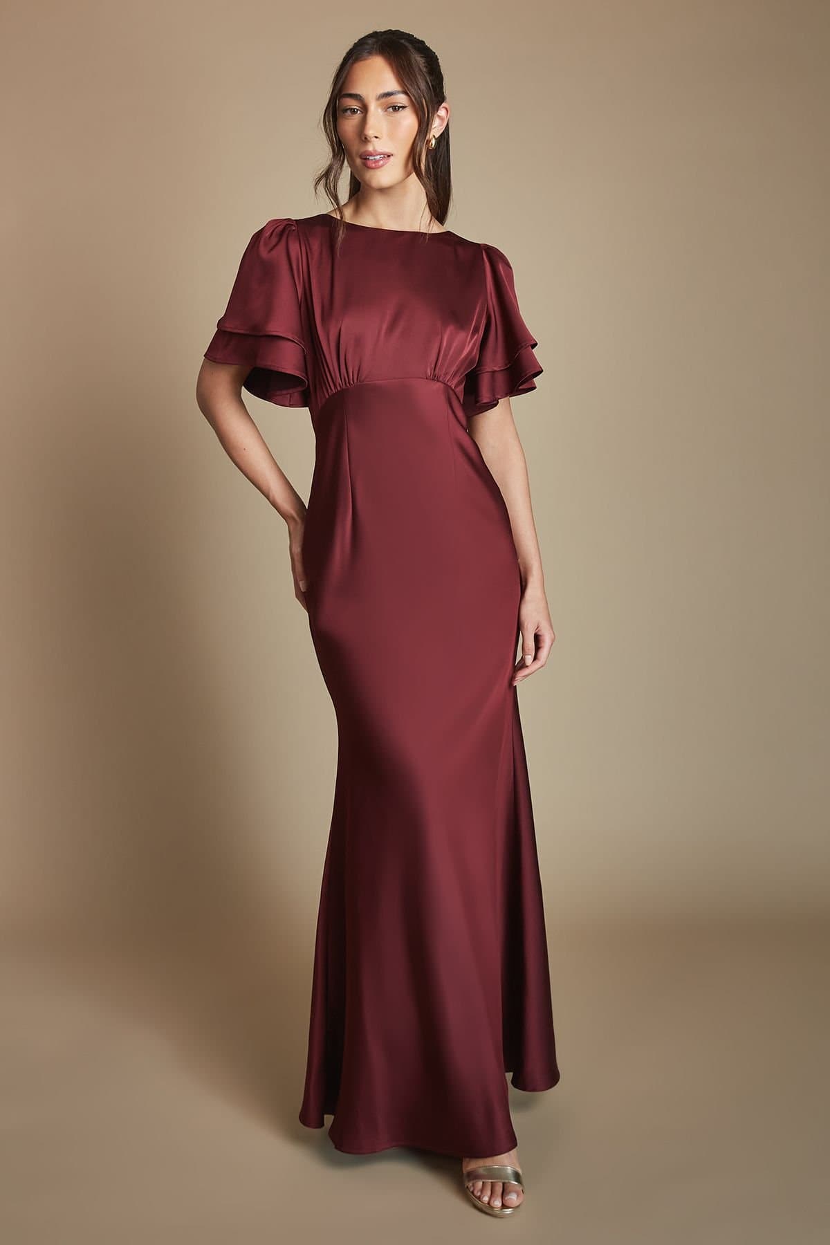 Coast Coast Women's Honoured Satin Back Crepe High Neck Short Sleeve Maxi Bridesmaid Dress in Malbec