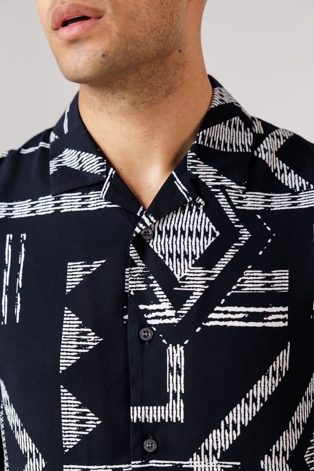French Connection French Connection Men's Tribal Print Short Sleeve Shirt in Black - 3