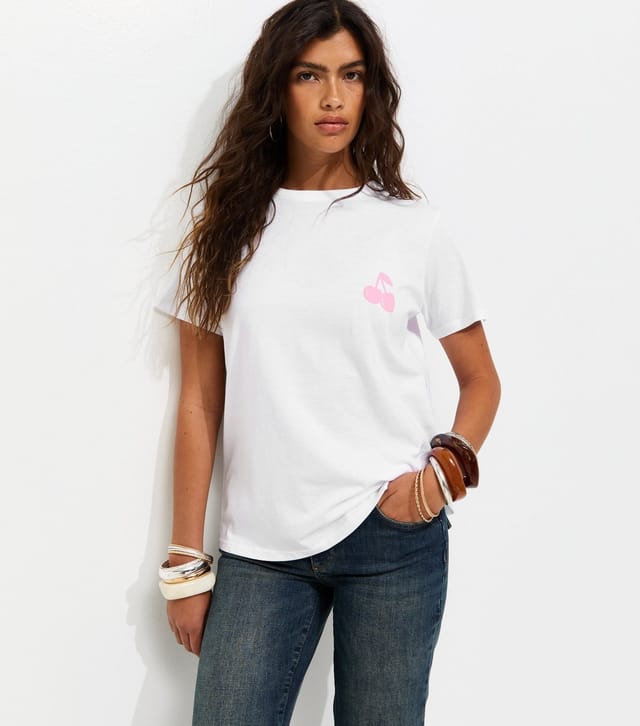 New Look Women's White Cherry Print T-Shirt New Look - 2