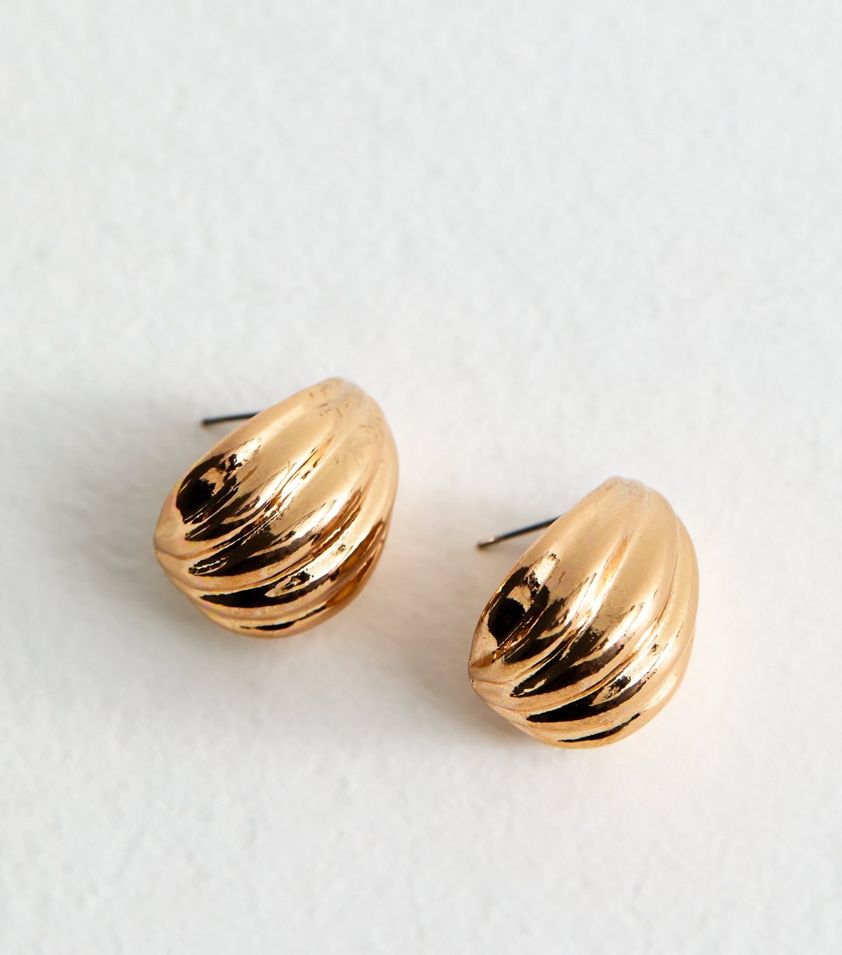 New Look Gold Tone Shell Stud Earrings New Look - 3
