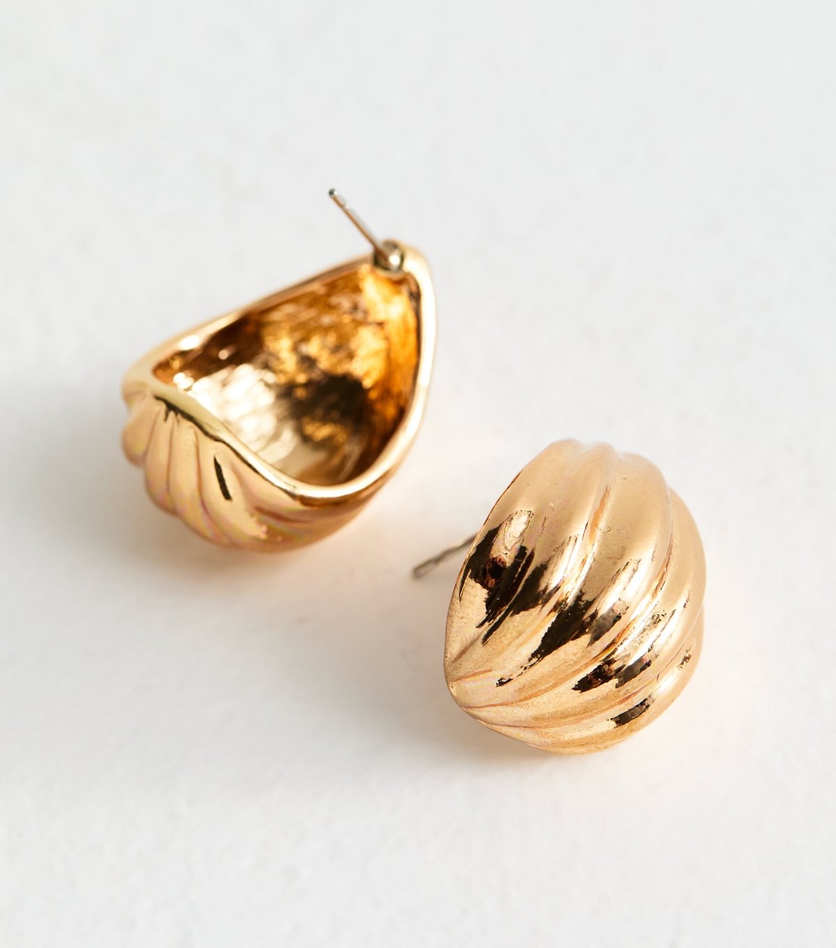 New Look Gold Tone Shell Stud Earrings New Look - 4