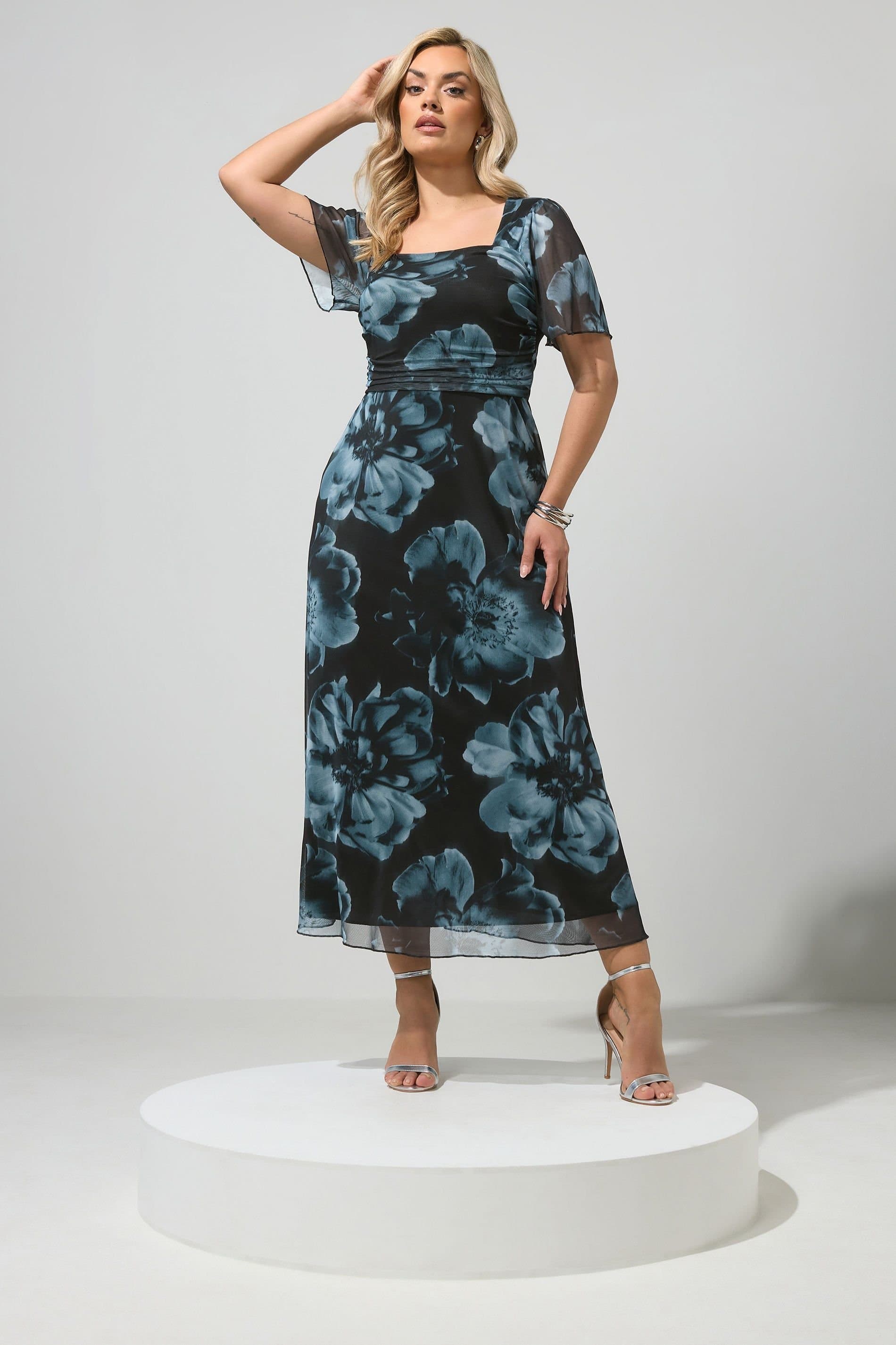 Yours Yours Women's Floral Square Neck Maxi Dress in Black