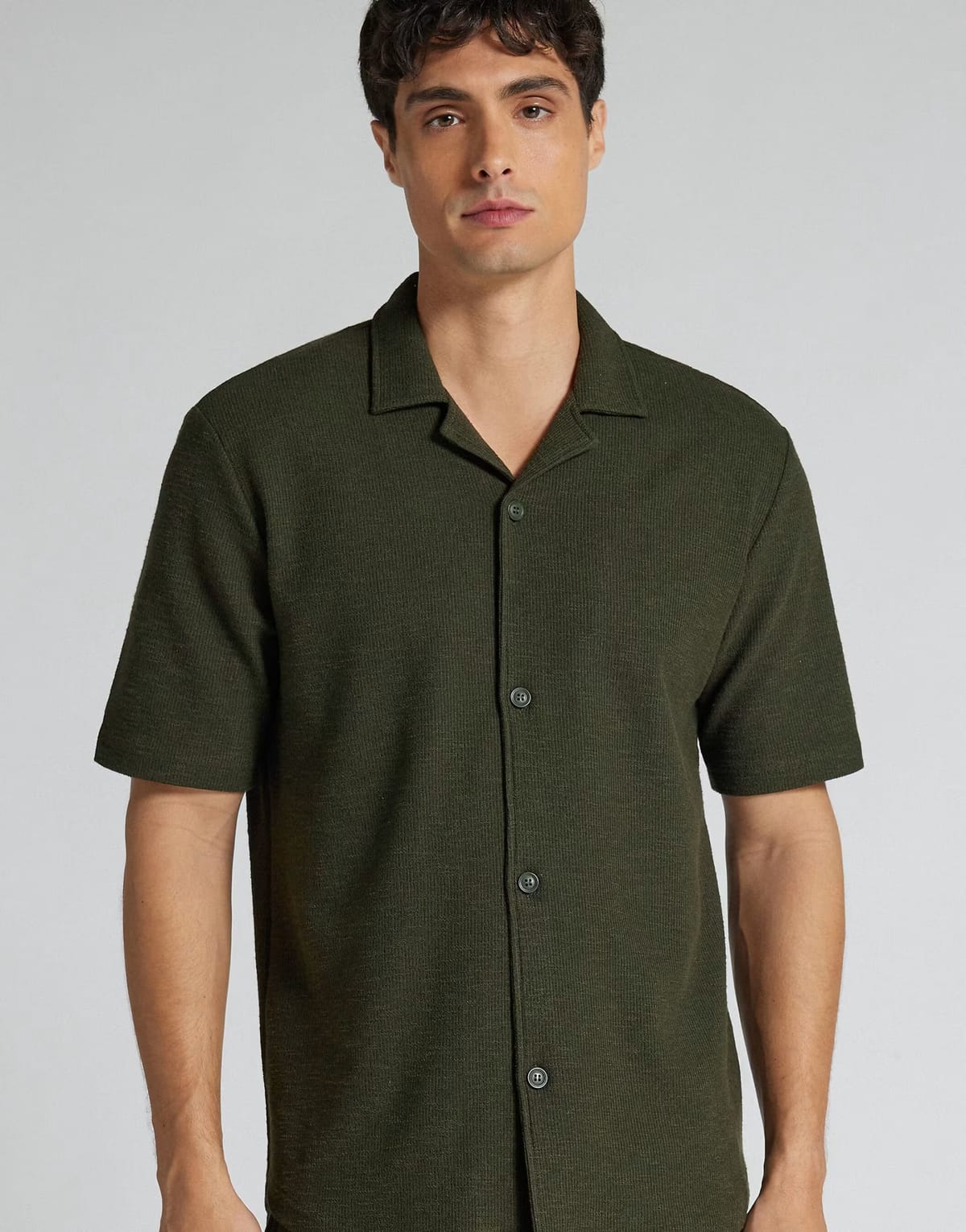 ASOS Intimissimi Short-sleeved bowling shirt in military green - 1