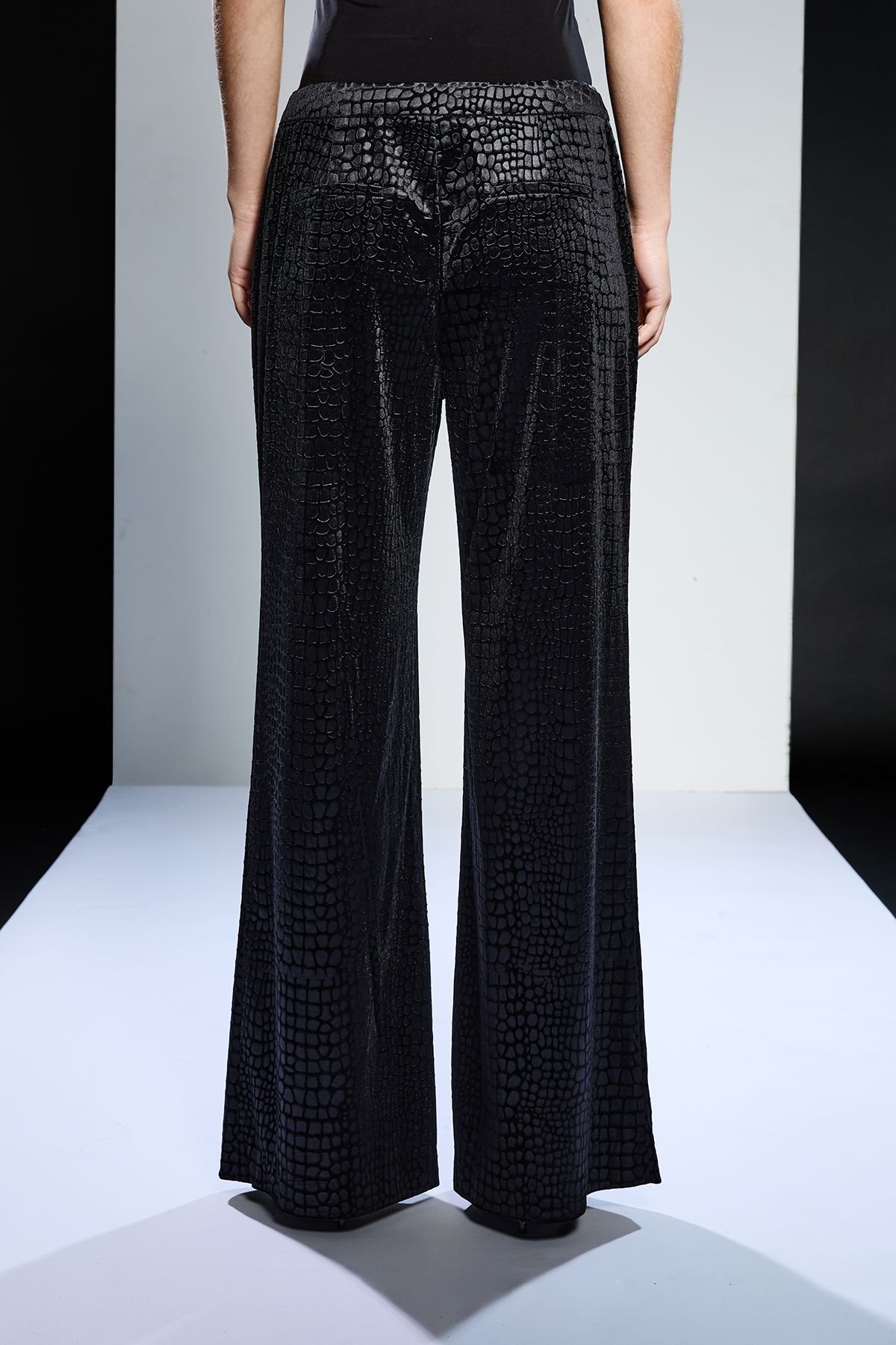 RUNWAY 1.8.1.8 RUNWAY 1.8.1.8 Women's Croc Jacquard Velvet Trouser in Black - 3