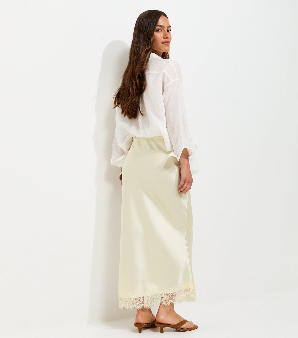 New Look Women's Petite Cream Satin Lace Trim Midi Skirt New Look - 4