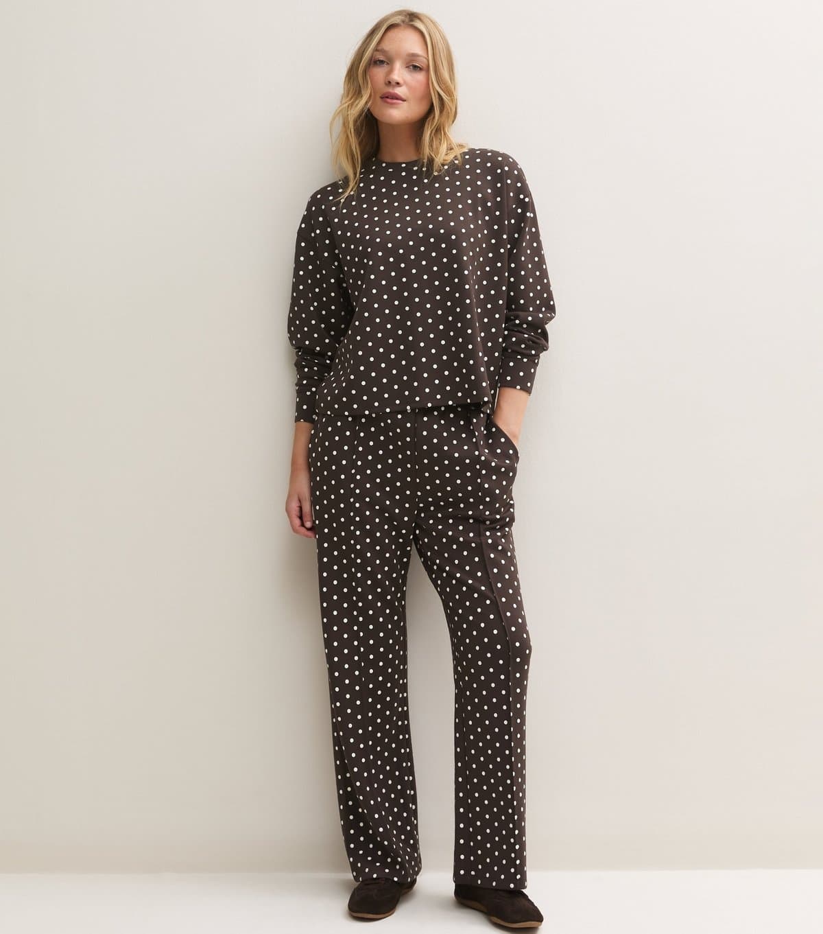 New Look Women's Premium Brown Spot Print Wide Leg Joggers New Look