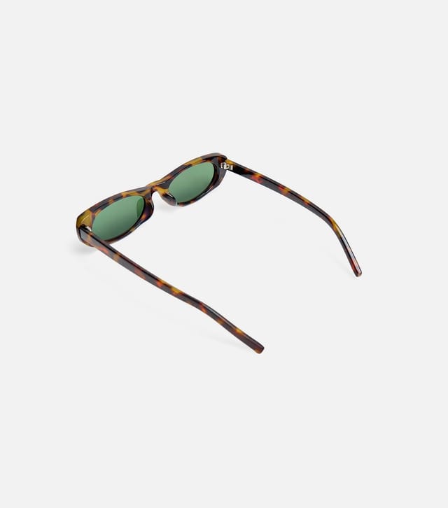 Public Desire Brown Narrow Cat Eye Sunglasses Public Desire New Look - 2