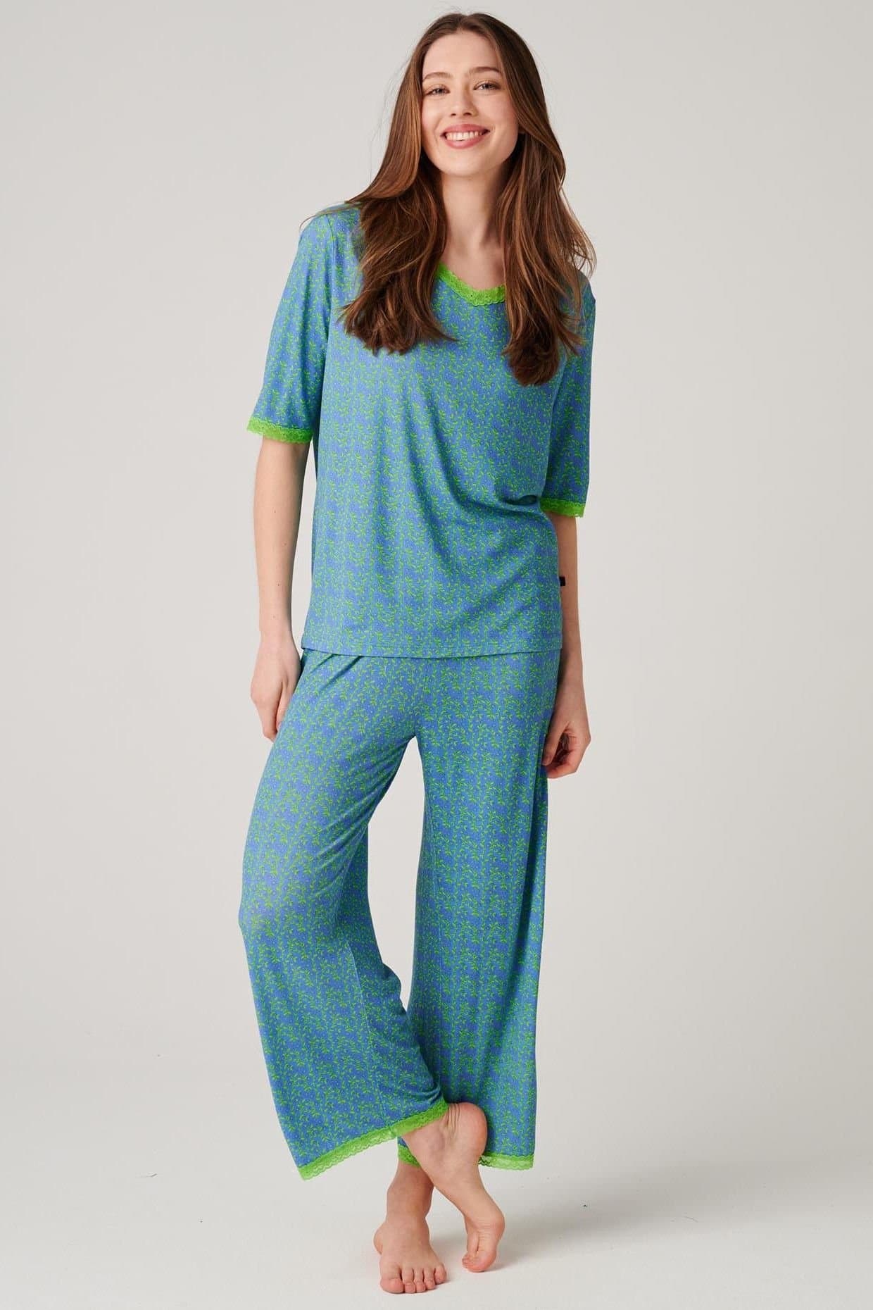 British Boxers British Boxers Women's "Blooming Fabulous" Bamboo Lace Pyjama Set in Bright Blue