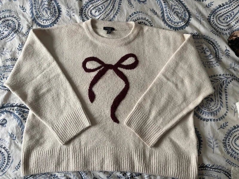 New Look Burgundy bow sweater