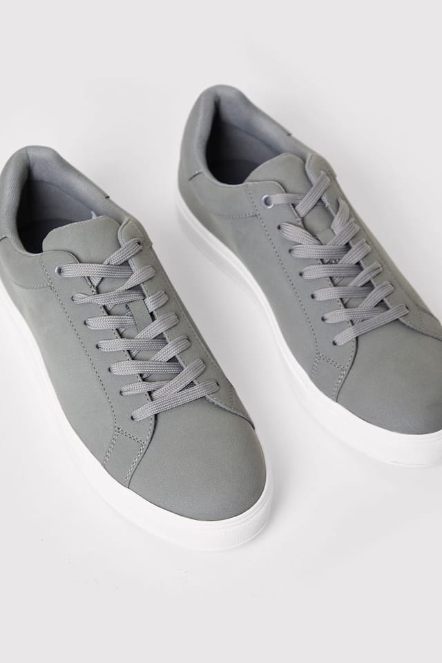 Threadbare Threadbare Men's Faux Suede Court Trainers in Grey - 2